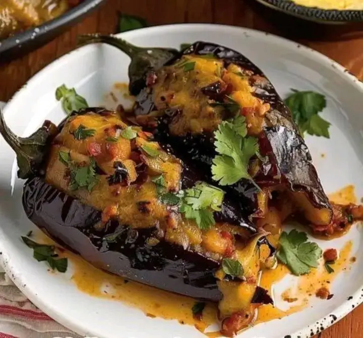 Chiles Relleno de Plátano Macho